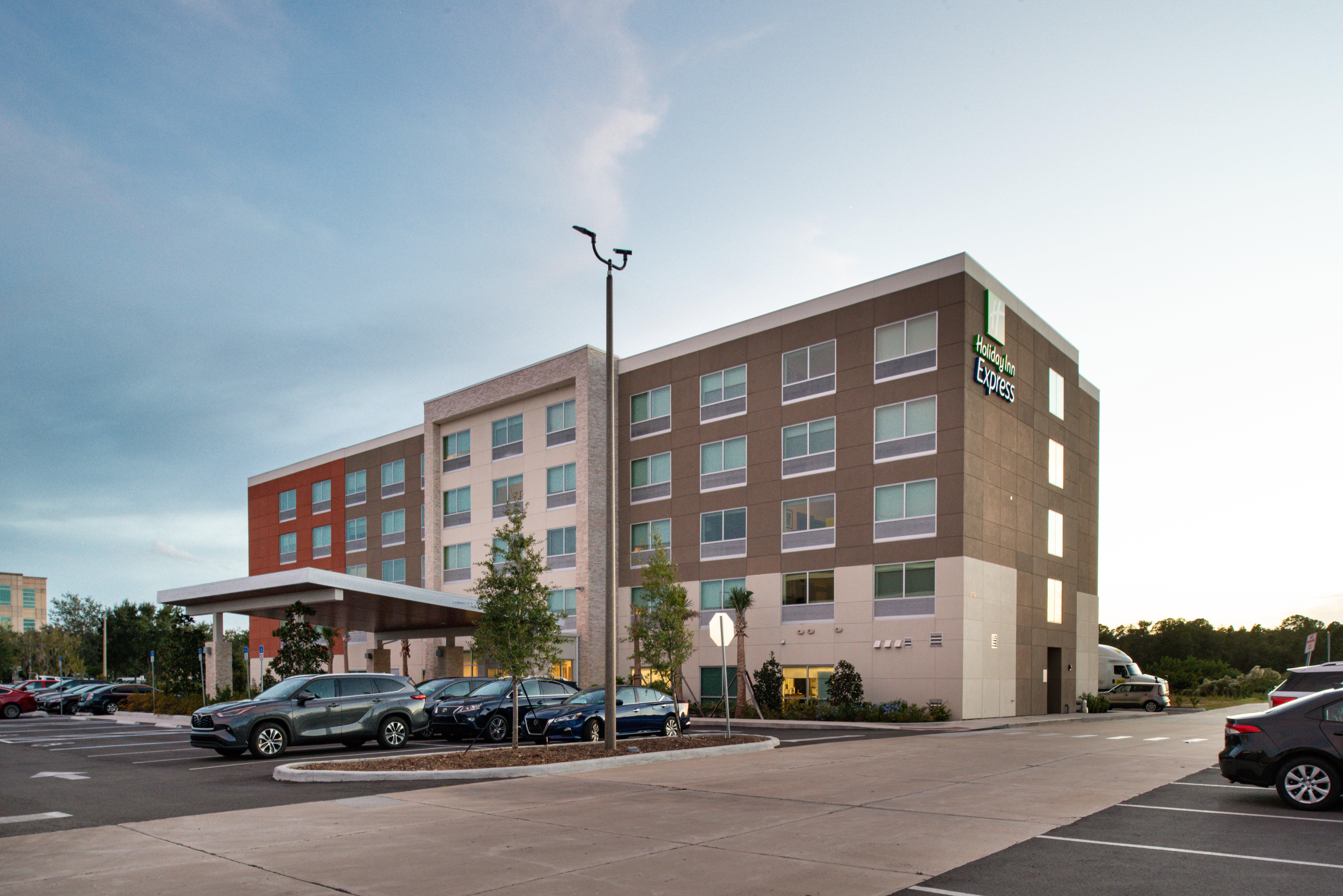 Holiday Inn Express Orlando - South Park By Ihg Williamsburg Dış mekan fotoğraf